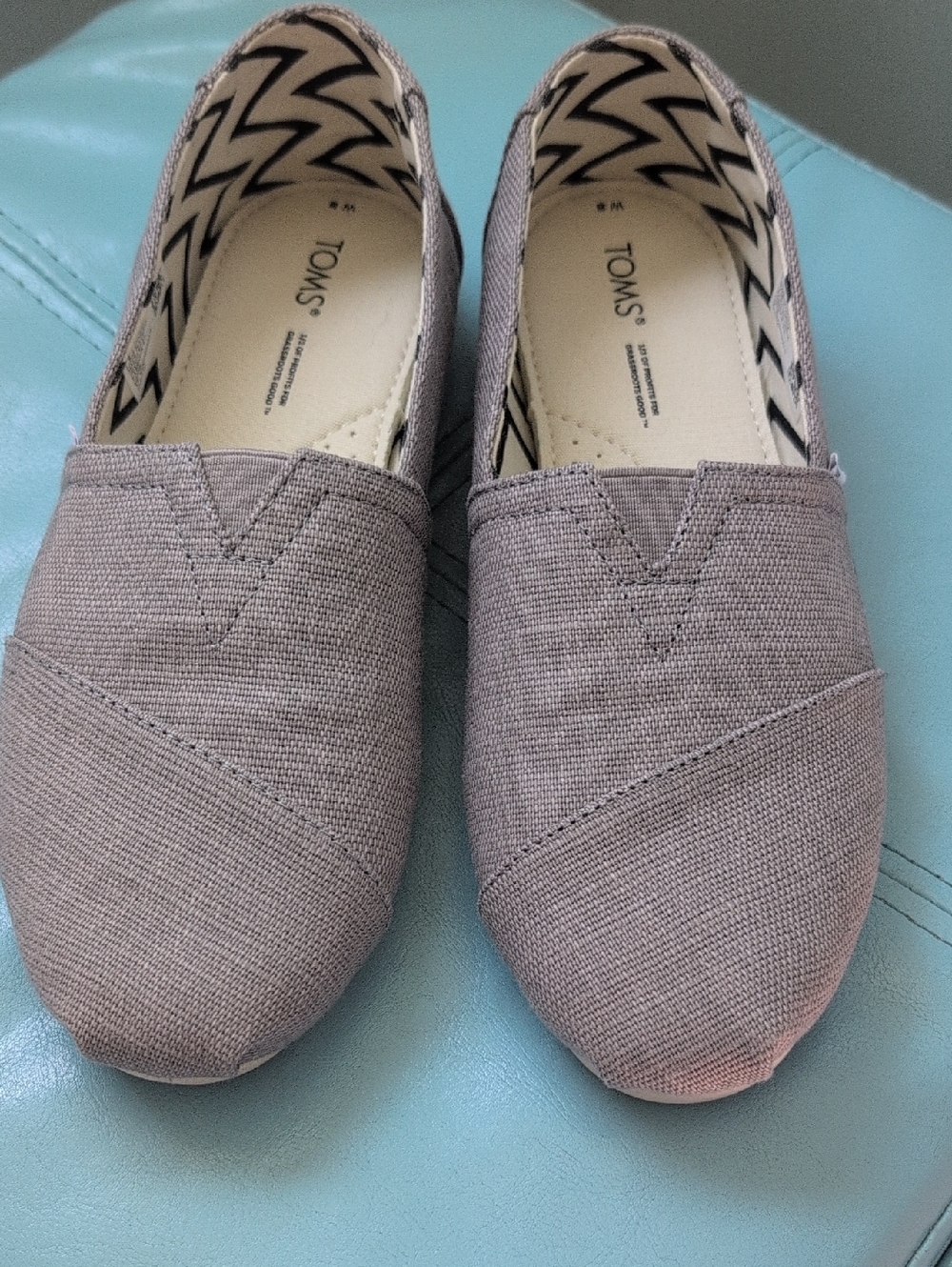 Amazing deal...Toms Women's Slip-On Alpargata in Grey Canvas